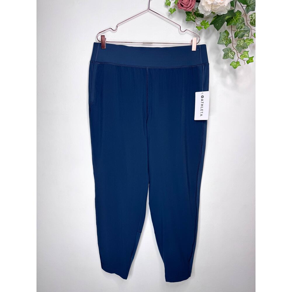 Athleta Run With It Pant in Teal Blue